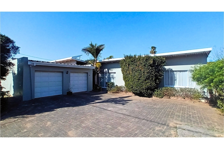 3 Bedroom Property for Sale in Gonubie Eastern Cape